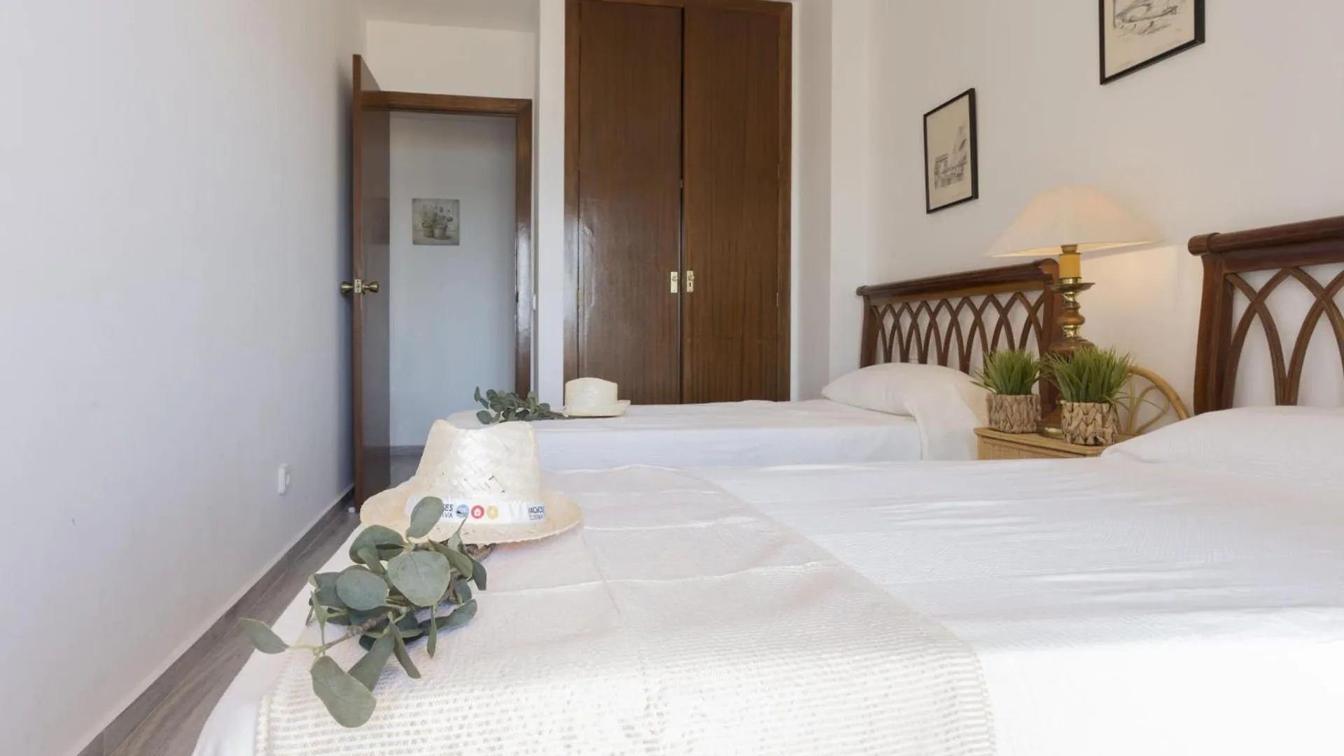 Appartement Ref. Blanc Canigo 2: Apartamento Con Vistas Al Mar A Pie De Playa Con Parking. - Es-325-7 Torroella de Montgrí